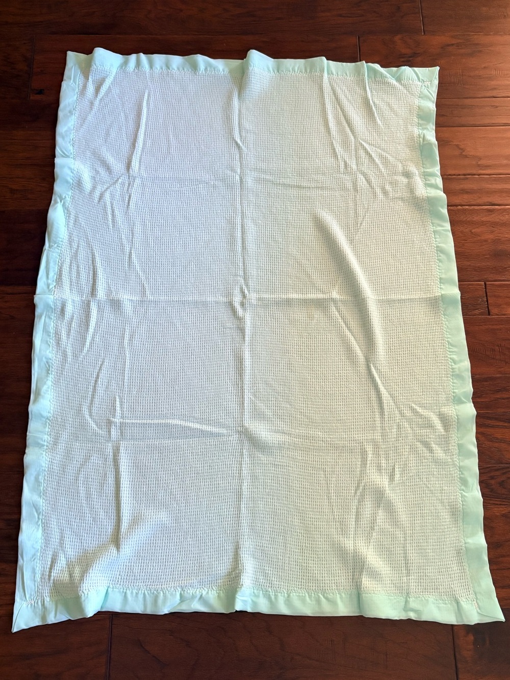 VTG Baby Morgan Light Green Crib Baby Blanket w/Satin Trim- Made in USA- 36x48.5